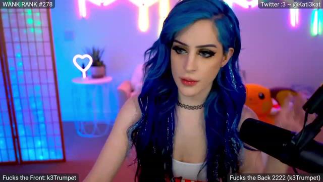 Gallery image thumbnail from Kati3Kat's myfreecams stream on, 11/11/2023, 08:34 image 7 of 20