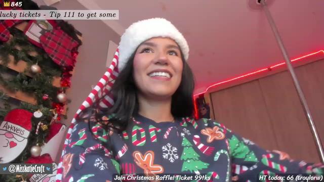 Gallery image thumbnail from KatieCroft's myfreecams stream on, 12/22/2023, 21:28 image 16 of 20