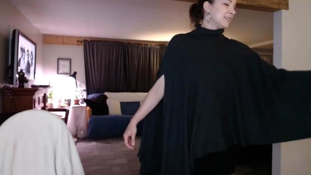 Gallery image thumbnail from KellyHeart's myfreecams stream on, 05/14/2023, 01:34 image 7 of 20