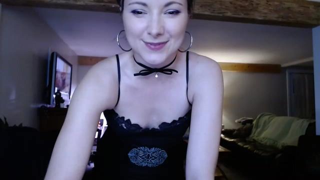 Gallery image thumbnail from KellyHeart's myfreecams stream on, 05/14/2023, 01:34 image 14 of 20