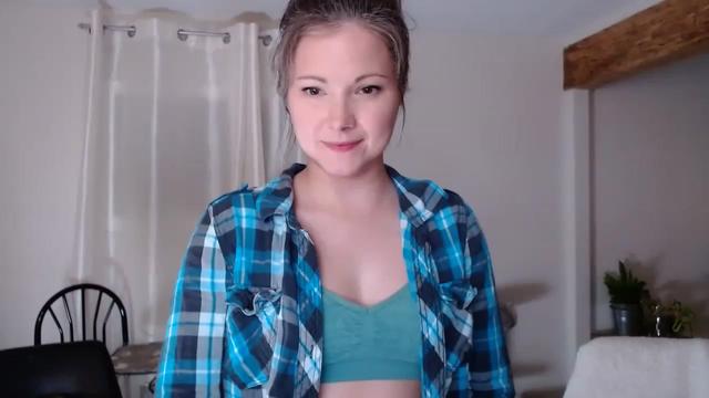 Gallery image thumbnail from KellyHeart's myfreecams stream on, 06/24/2023, 05:14 image 3 of 20