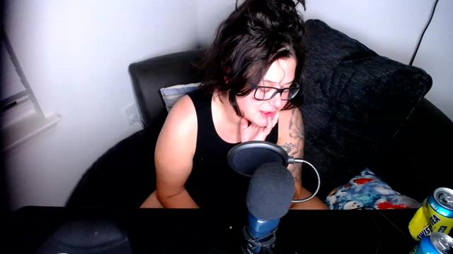 Gallery image thumbnail from Kendra's myfreecams stream on, 11/29/2022, 05:58 image 8 of 20