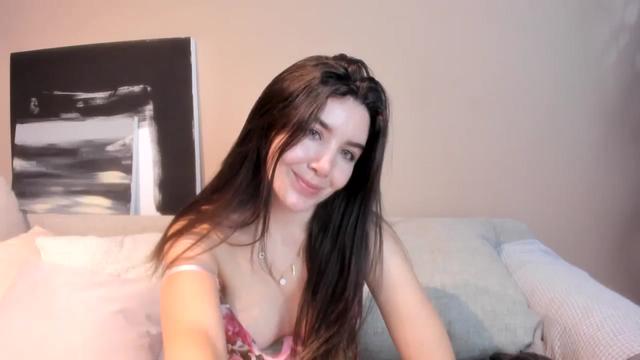 Gallery image thumbnail from LauraVega's myfreecams stream on, 12/04/2023, 23:12 image 15 of 20