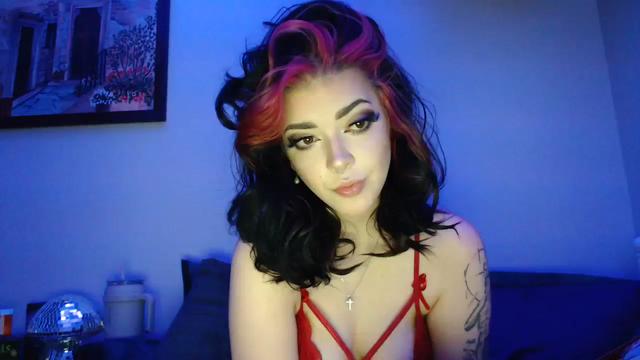 Gallery image thumbnail from Leximayxox's myfreecams stream on, 01/08/2024, 06:56 image 1 of 20