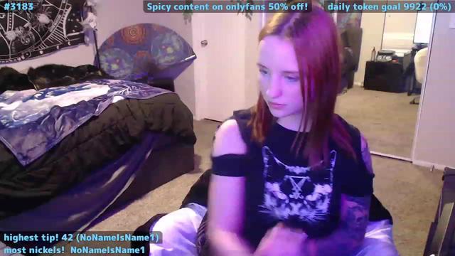 Gallery image thumbnail from LilithMoon_'s myfreecams stream on, 12/04/2022, 10:38 image 2 of 20
