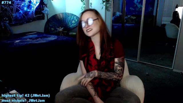 Gallery image thumbnail from LilithMoon_'s myfreecams stream on, 01/05/2023, 11:09 image 12 of 20