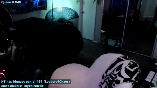 Gallery image thumbnail from LilithMoon_'s myfreecams stream on, 07/17/2023, 11:37 image 5 of 20