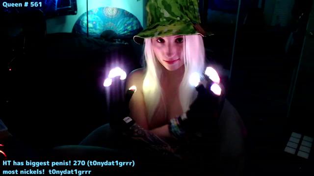 Gallery image thumbnail from LilithMoon_'s myfreecams stream on, 08/13/2023, 09:29 image 9 of 20