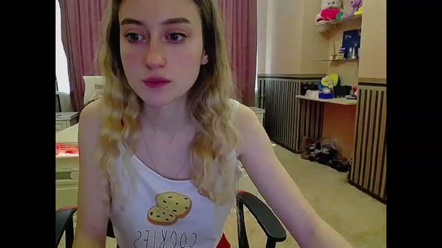 Gallery image thumbnail from LinaRum__'s myfreecams stream on, 04/01/2023, 09:45 image 1 of 20