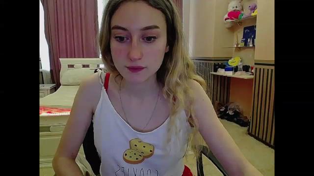 Gallery image thumbnail from LinaRum__'s myfreecams stream on, 04/01/2023, 11:03 image 13 of 20