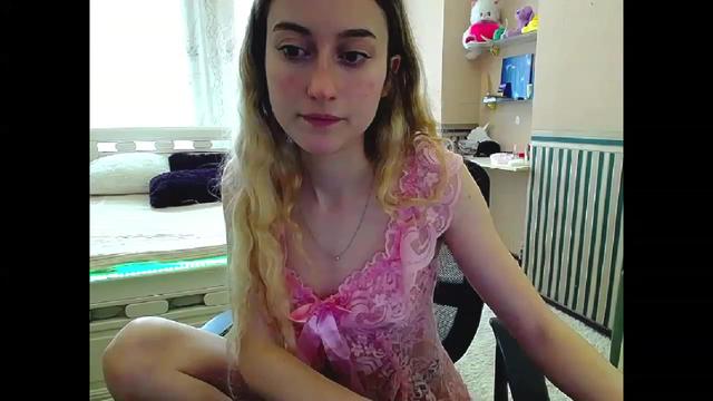 Gallery image thumbnail from LinaRum__'s myfreecams stream on, 04/08/2023, 09:55 image 18 of 20