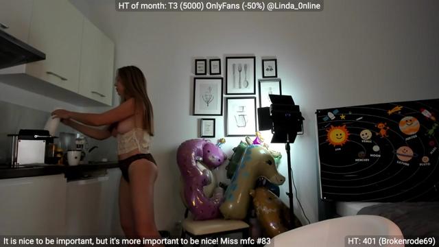 Gallery image thumbnail from Linda_0nline's myfreecams stream on, 04/09/2024, 10:01 image 7 of 20