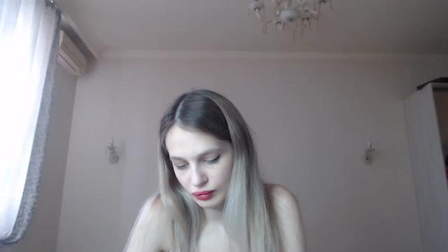 Gallery image thumbnail from Lola_vi's myfreecams stream on, 03/03/2023, 11:47 image 13 of 20