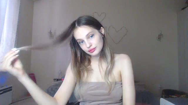 Gallery image thumbnail from Lola_vi's myfreecams stream on, 12/01/2023, 13:13 image 5 of 20