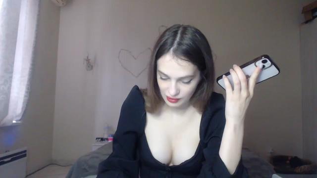 Gallery image thumbnail from Lola_vi's myfreecams stream on, 01/02/2024, 12:59 image 1 of 20
