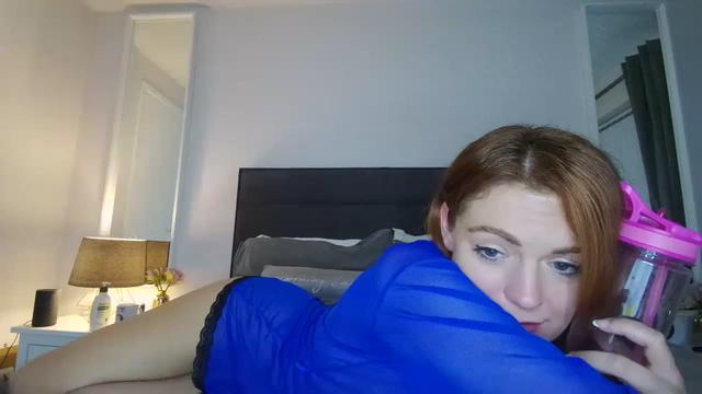 Gallery image thumbnail from Lolathorne's myfreecams stream on, 05/18/2023, 22:41 image 16 of 20