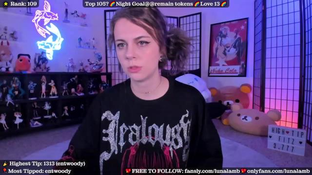 Gallery image thumbnail from LunaLamb's myfreecams stream on, 10/15/2023, 04:00 image 11 of 20