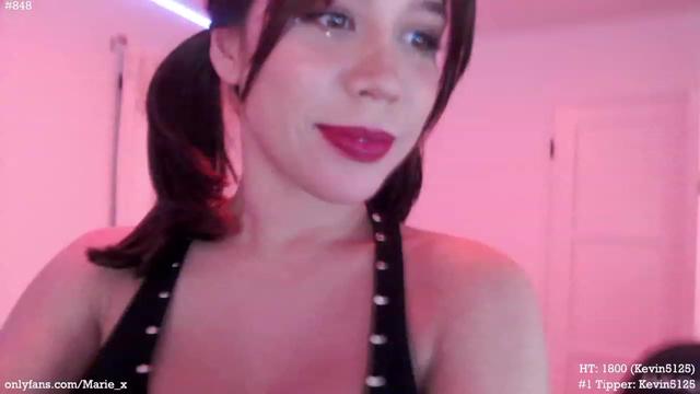 Gallery image thumbnail from Marie's myfreecams stream on, 01/05/2023, 03:46 image 16 of 20