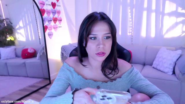 Gallery image thumbnail from Marie's myfreecams stream on, 02/03/2023, 02:06 image 4 of 20