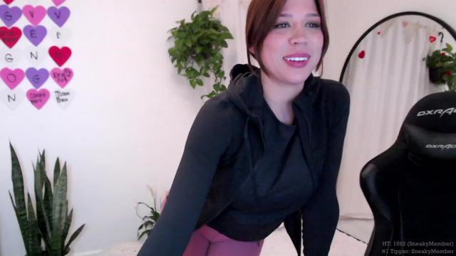 Gallery image thumbnail from Marie's myfreecams stream on, 02/08/2024, 02:25 image 20 of 20