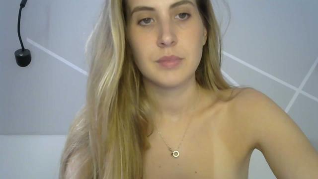 Gallery image thumbnail from MarryCox's myfreecams stream on, 08/22/2023, 10:49 image 1 of 20