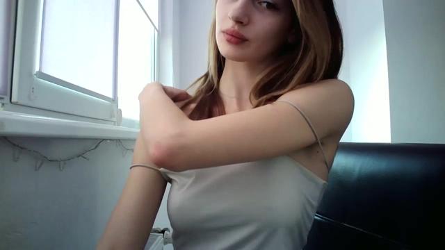 Gallery image thumbnail from MaryCoup's myfreecams stream on, 02/09/2024, 14:31 image 15 of 20