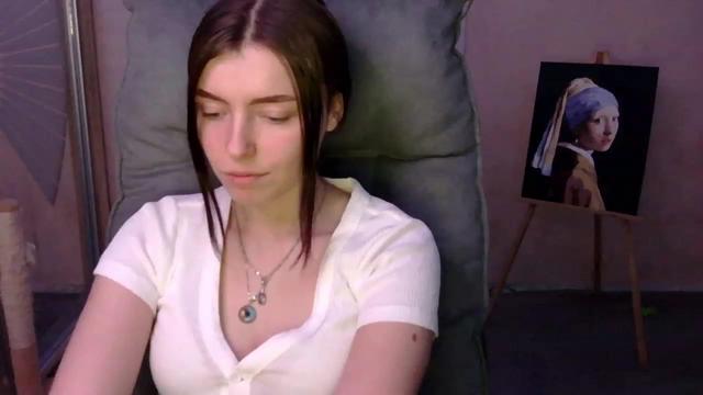 Gallery image thumbnail from MaybeMary's myfreecams stream on, 12/26/2023, 18:14 image 16 of 20