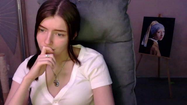 Gallery image thumbnail from MaybeMary's myfreecams stream on, 12/26/2023, 18:14 image 5 of 20