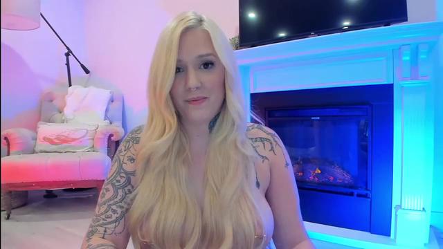 Gallery image thumbnail from Mermaidmiley's myfreecams stream on, 05/15/2023, 11:45 image 2 of 20