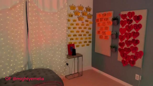 Gallery image thumbnail from MightyEmelia's myfreecams stream on, 01/17/2024, 06:24 image 2 of 20