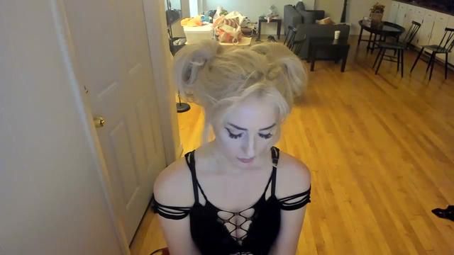 Gallery image thumbnail from Milk_Party's myfreecams stream on, 12/13/2023, 03:23 image 5 of 20