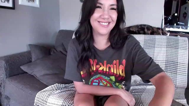 Gallery image thumbnail from Mirah's myfreecams stream on, 07/14/2023, 02:19 image 17 of 20