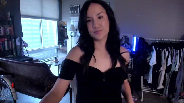 Gallery image thumbnail from Mirah's myfreecams stream on, 07/16/2023, 01:54 image 14 of 20