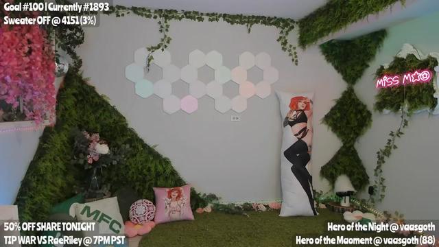 Gallery image thumbnail from MissMao's myfreecams stream on, 03/09/2024, 02:51 image 14 of 20