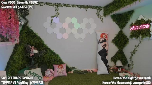 Gallery image thumbnail from MissMao's myfreecams stream on, 03/09/2024, 02:51 image 9 of 20