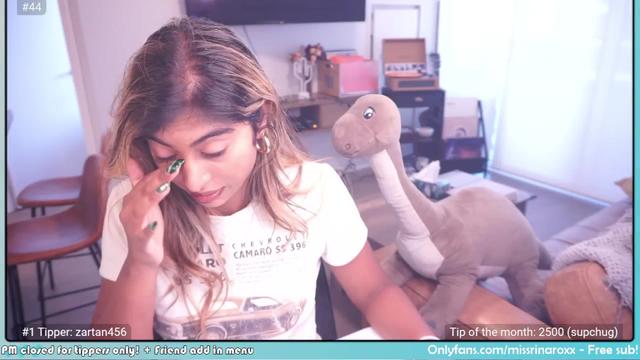 Gallery image thumbnail from Missrinaroxx's myfreecams stream on, 04/15/2024, 23:21 image 19 of 20