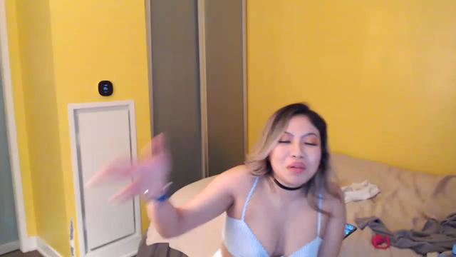 Gallery image thumbnail from MsNikkii's myfreecams stream on, 12/30/2022, 05:12 image 17 of 20