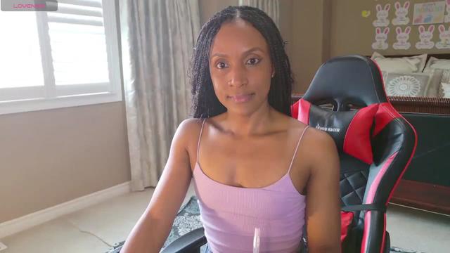 Gallery image thumbnail from Ms_WetNWild's myfreecams stream on, 03/29/2024, 16:49 image 5 of 20