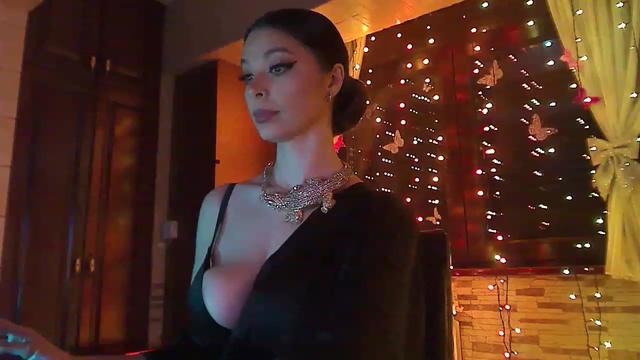 Gallery image thumbnail from No_bo_dy's myfreecams stream on, 03/21/2023, 01:22 image 8 of 20
