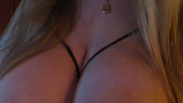 Gallery image thumbnail from No_bo_dy's myfreecams stream on, 03/05/2024, 03:26 image 12 of 20