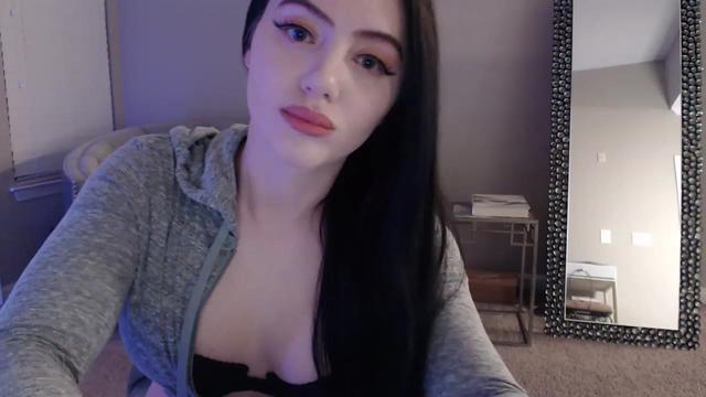 Gallery image thumbnail from Pink_Fawnnn's myfreecams stream on, 04/24/2023, 08:04 image 14 of 20