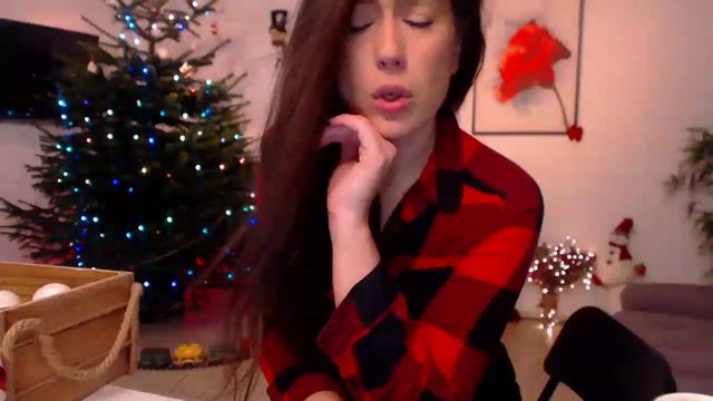 Gallery image thumbnail from PoppyNaked's myfreecams stream on, 12/11/2022, 06:17 image 3 of 20