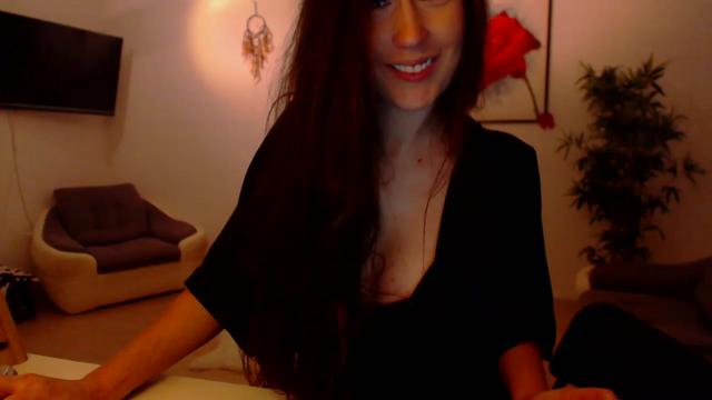Gallery image thumbnail from PoppyNaked's myfreecams stream on, 02/09/2023, 06:08 image 19 of 20