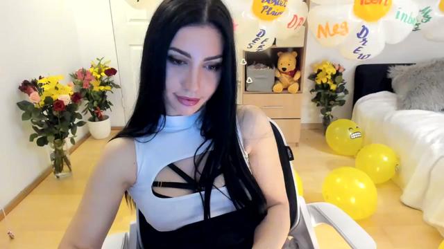 Gallery image thumbnail from Pr1nc3ss_'s myfreecams stream on, 04/20/2024, 08:26 image 1 of 20