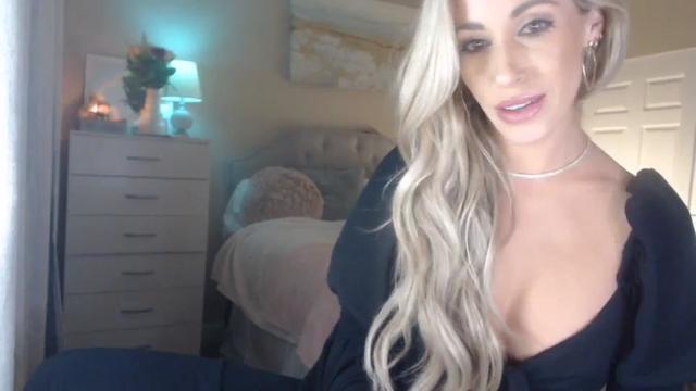 Gallery image thumbnail from Queen_bambii's myfreecams stream on, 02/17/2024, 08:50 image 16 of 20