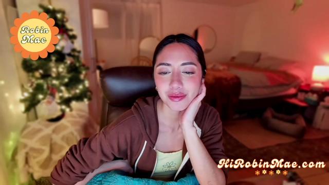 Gallery image thumbnail from RobinMae's myfreecams stream on, 12/07/2022, 03:20 image 11 of 20