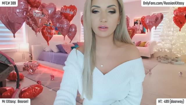 Gallery image thumbnail from RussianXXtasy's myfreecams stream on, 02/17/2024, 22:46 image 11 of 20