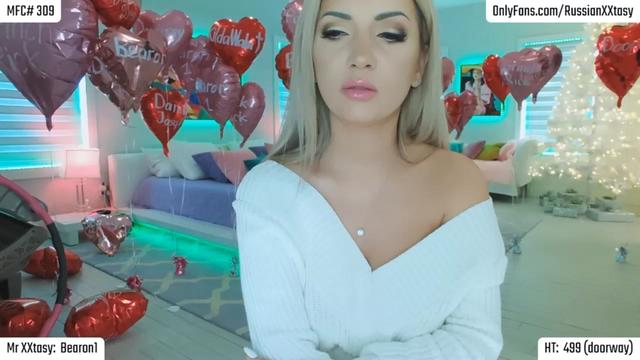 Gallery image thumbnail from RussianXXtasy's myfreecams stream on, 02/17/2024, 22:46 image 14 of 20