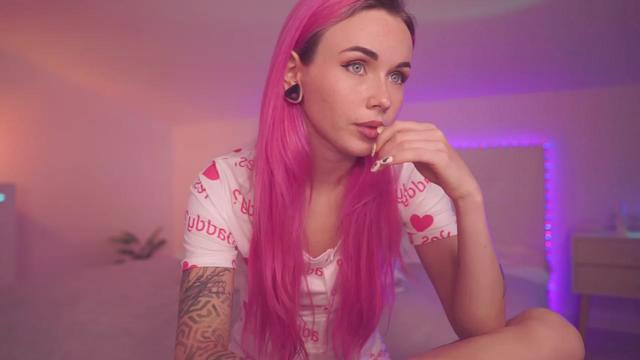 Gallery image thumbnail from Sarah_Pink's myfreecams stream on, 03/14/2024, 21:09 image 1 of 20