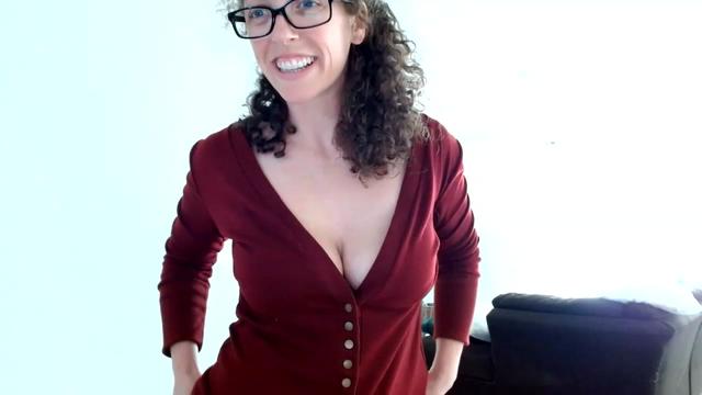 Gallery image thumbnail from Sarah_Stark's myfreecams stream on, 01/25/2023, 16:45 image 5 of 20